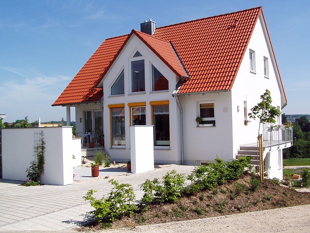 red roof